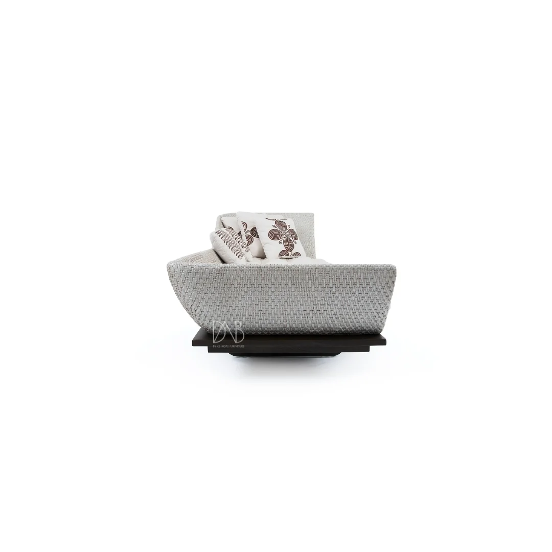 DESMO SOFA - Image 3