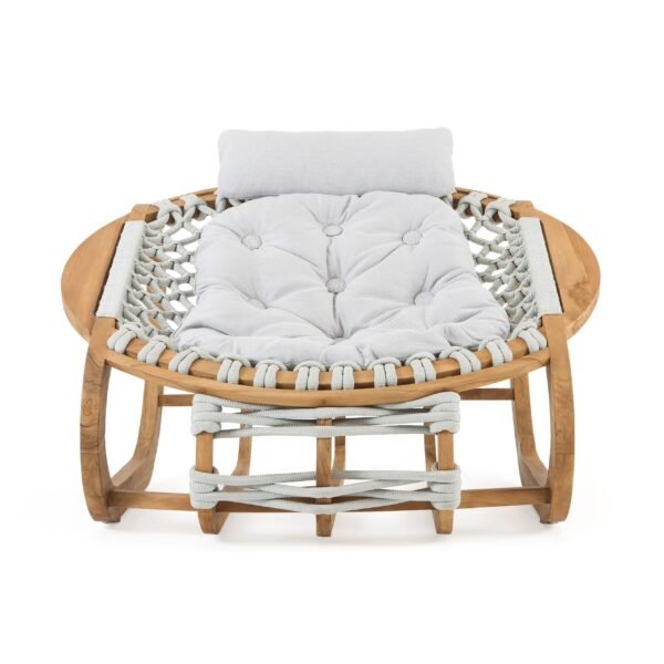 MR BULE ARMCHAIR