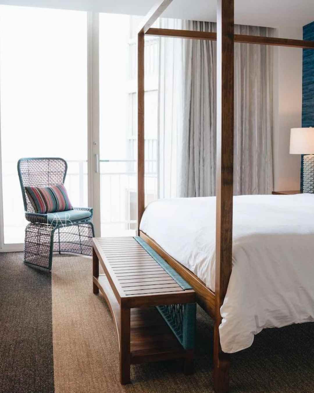 Creating Inviting Guest Spaces with Hospitality Furniture