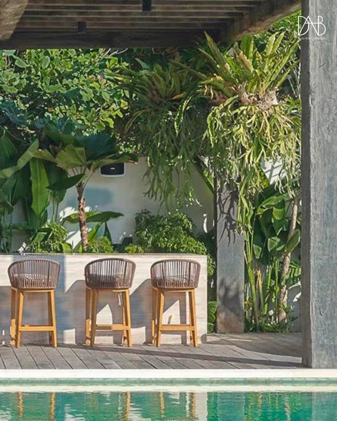 Villa Outdoor Design Inspiration: Outdoor Area with Comfortable Seating